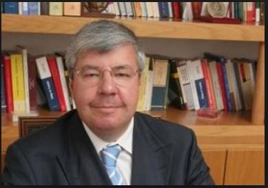 A Destruição dos Tribunais