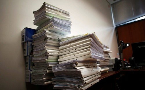 ProcessosAmontoados4.jpg ProcessosAmontoados4.jpg