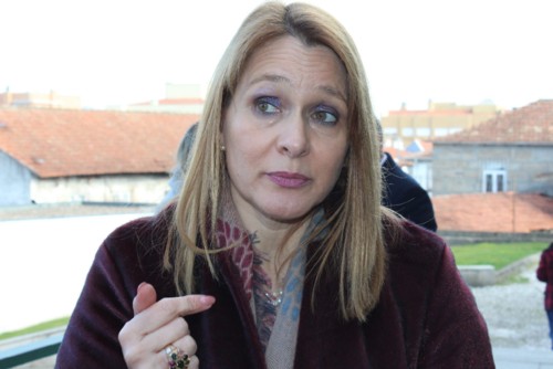 “É Esquizofrénico”