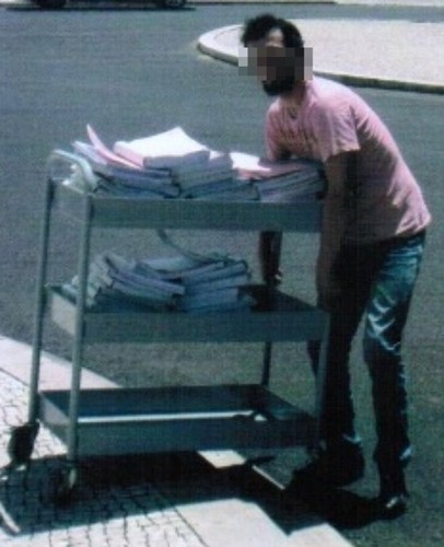 CarrinhoProcessosNaRua(BoletimSOJ)1.jpg CarrinhoProcessosNaRua(BoletimSOJ)1.jpg