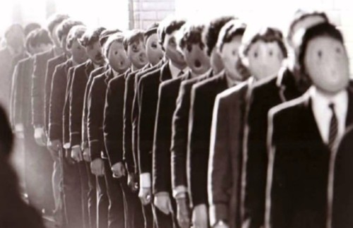 TheWallPinkFloyd1.jpg TheWallPinkFloyd1.jpg