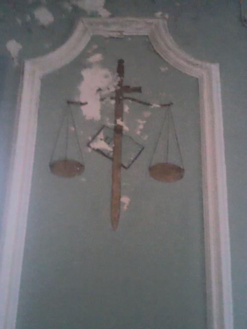 ParedeDeteriorada-Justica.jpg ParedeDeteriorada-Justica.jpg