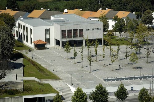 TJ-ParedesDeCoura(VistaA&eacute;rea).jpg