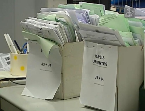 SecretariaProcessos15-PapeisParaJuntar.jpg