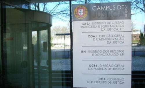 COJ-EntradaEdificioH.jpg