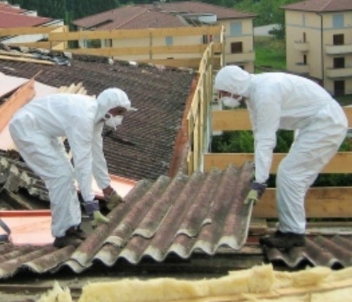 Perigo: Mais Obras com Amianto