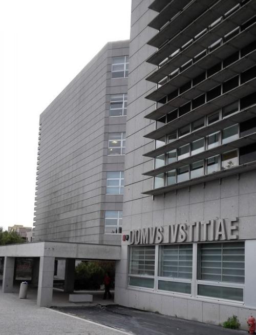 Covid19: Oficial de Justiça da Maia faz encerrar tribunal o resto da semana