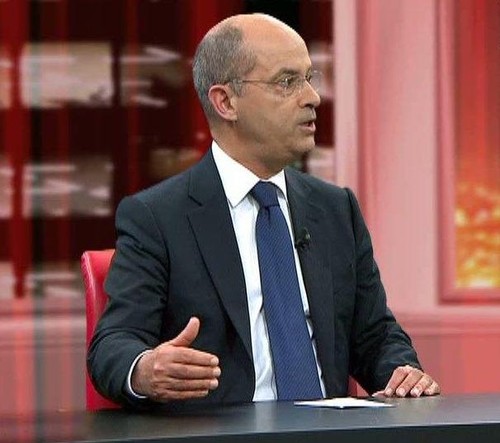 O Regime e o Exercício da Democracia