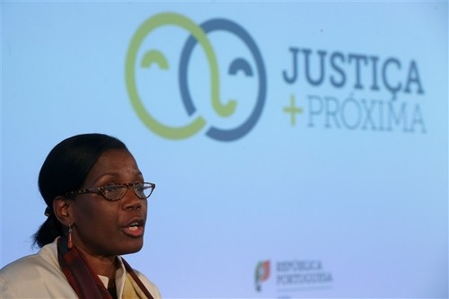 MJ-FranciscaVanDunem(Justica+Proxima).jpg MJ-FranciscaVanDunem(Justica+Proxima).jpg