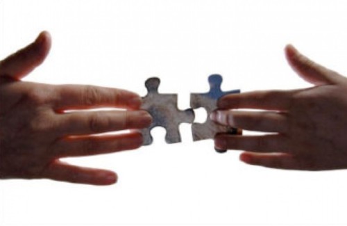 PuzzleMaos.jpg PuzzleMaos.jpg