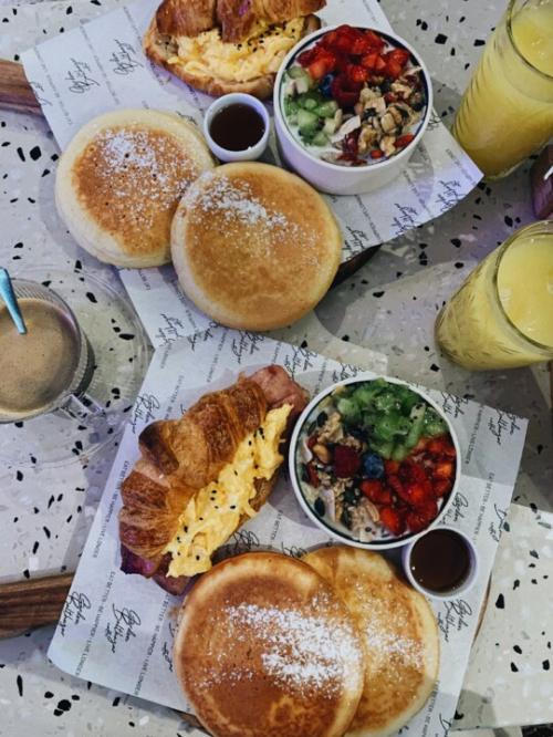 Garden Balthazar Caffe.JPG
