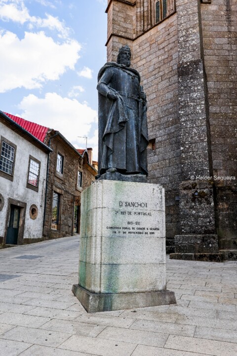D.Sancho I _estátua_foto Helder Sequeira.jpg