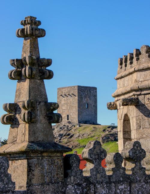 Catedral e Torre - GUARDA -.jpg