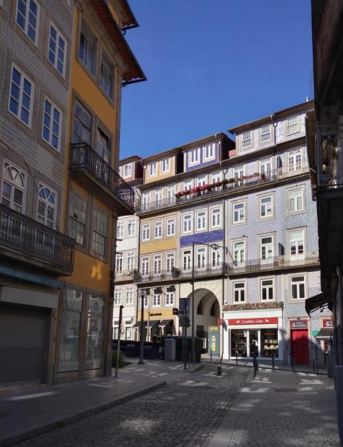 Rua dos Caldeireiros - L&oacute;ios.jpg