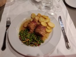 Rolinhos de frango com bacon.jpg