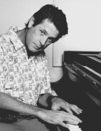 Brian_Wilson_of_the_Beach_Boys_in_West_Los_Angeles