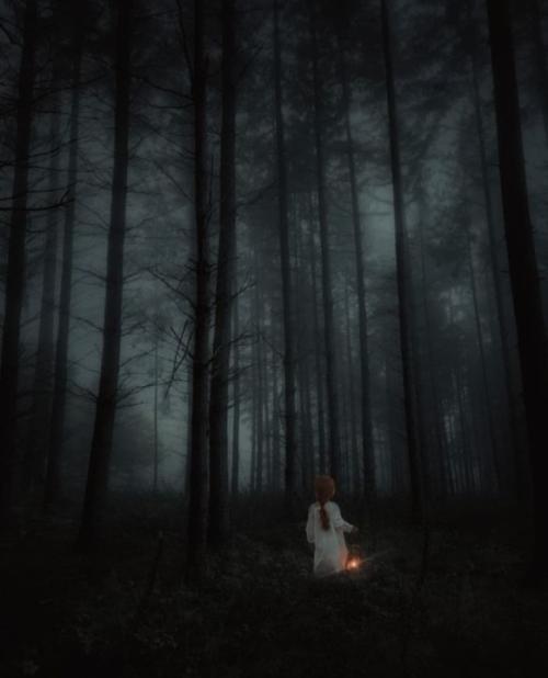 darknmoody_hunter_1638181030.jpg