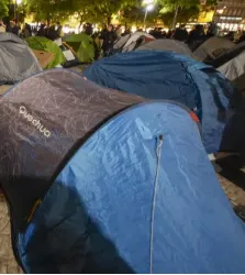 O que significará “acampada”, vocábulo que surgiu quando os jovens portugueses decidiram acordar para o grave problema da habitação, em Portugal...