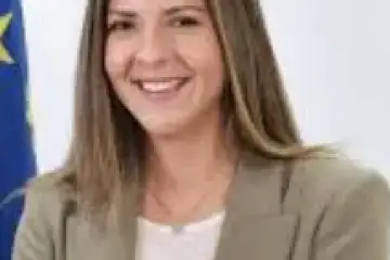 O que a Senhora Ministra da Cultura, Margarida Balseiro Lopes, tem a responder a estas duas deputadas da Nação?