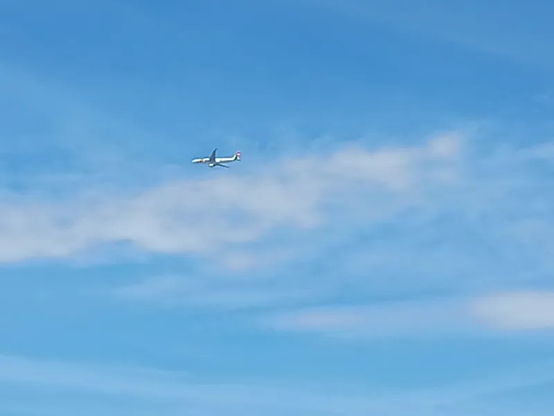 Avião