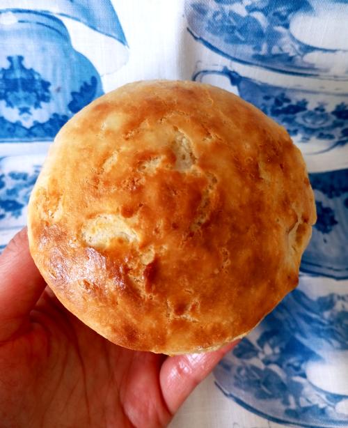 Scones de Espelta com Limão e Coco