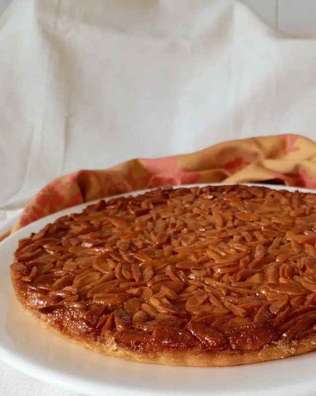 Tarte de Amêndoa Sem Glúten: A técnica (para um Alinhamento Cósmico!)