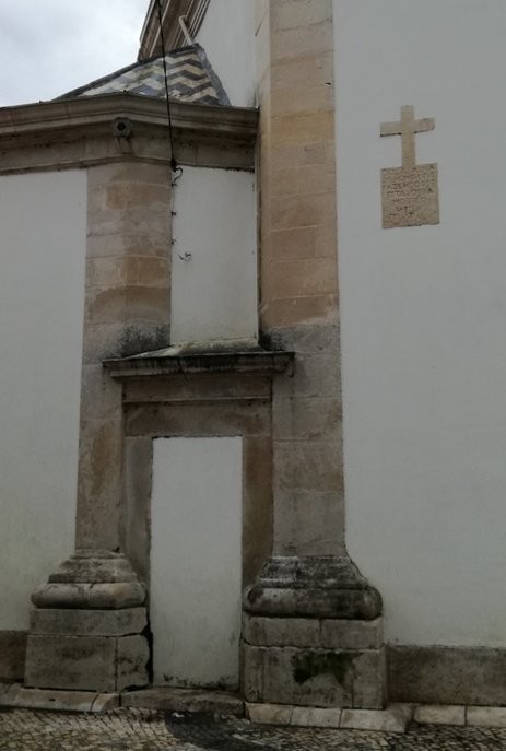 Capela_sao_goncalo_traseiras.jpg