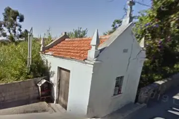 A capelinha / ermida de Nossa Senhora das Necessidades - entre Esgueira e Cacia