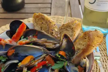 Mexilhões à Espanhola