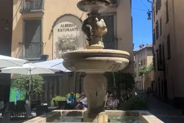 Fonte do Gombito (Fontana Del Gombito), Bérgamo, Itália