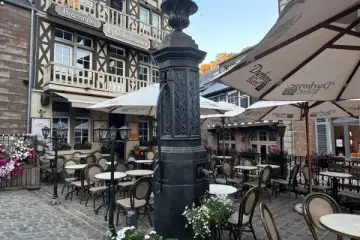 Bomba monumental de Durbuy, Bélgica
