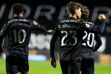 Sporting segura Geny e Torino aponta a Daniel Bragança
