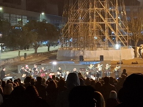 28b_Inaugura&ccedil;&atilde;o_Ilumina&ccedil;&otilde;es_de_Natal_OAz (10).