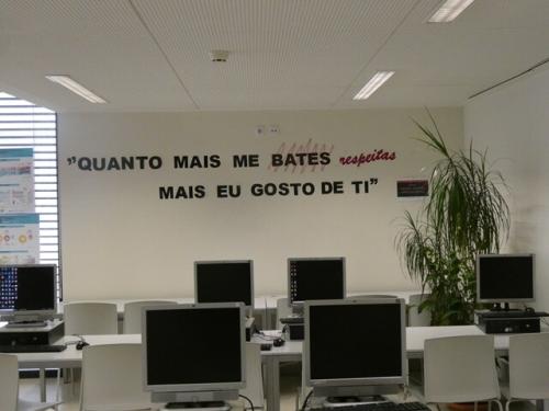 04b_ESA_Biblioteca_e_Corredor (18).JPG