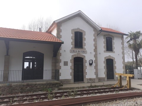 09a_Esta&ccedil;&atilde;o_Villa_da_Feira (12).jpg