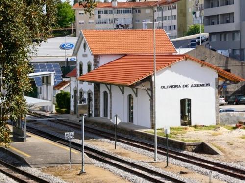 25b_Por_Oliveira_de_Azem&eacute;is (2).JPG