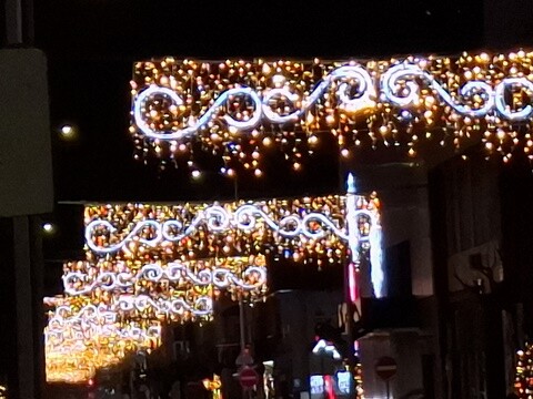 28b_Inaugura&ccedil;&atilde;o_Ilumina&ccedil;&otilde;es_de_Natal_OAz (45).