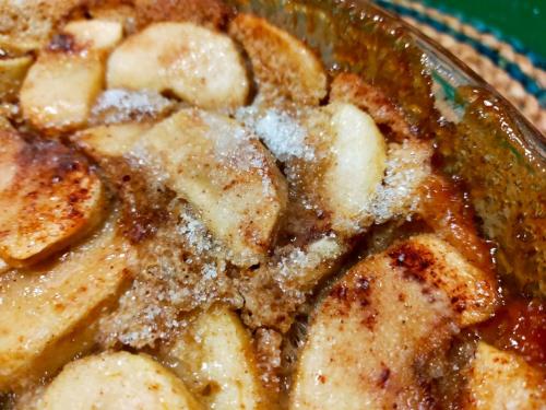 Tarte de maçã de Palmela e mandioca do Brasil com,
