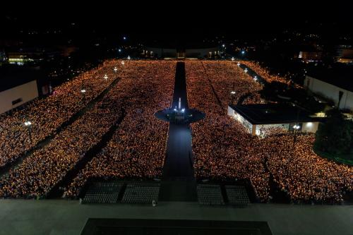 2019-05-12_Procissao_das_Velas-1.jpg 2019-05-12_Procissao_das_Velas-1.jpg