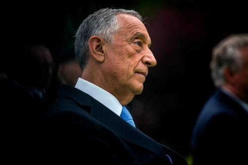 1074527.jpg 1074527.jpg