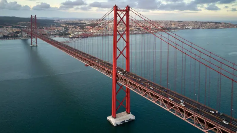 Ponte 25 de abril