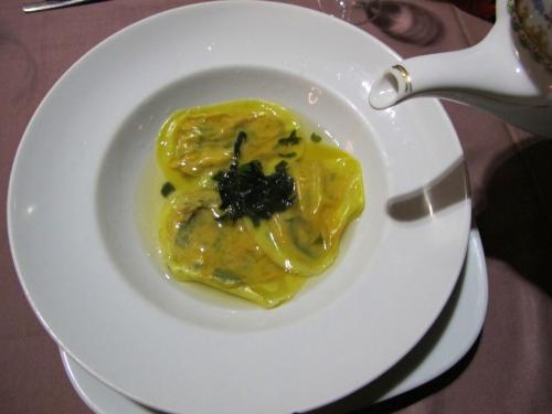 Consommé de Ouriço-do-Mar Consommé de Ouriço-do-Mar