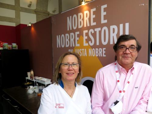 Justa Nobre e o cunhado Paulo Gra&ccedil;a