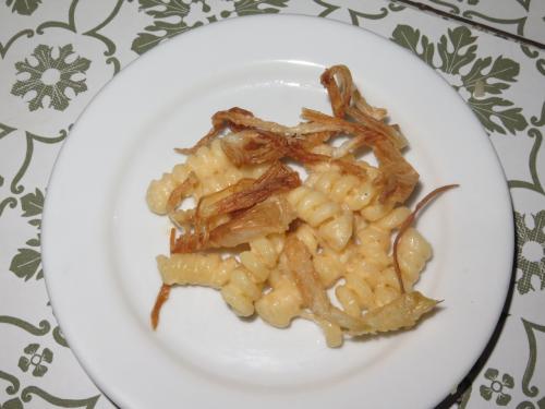 Pasta con crema di Fontina e porri
