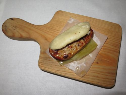 P&atilde;o / Foie Gras / Pepino