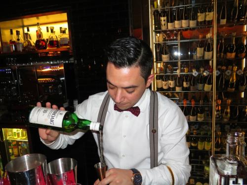 Nelson Matos e o Laphroaig 10 Years Old Scotch Whisky Nelson Matos e o Laphroaig 10 Years Old Scotch Whisky