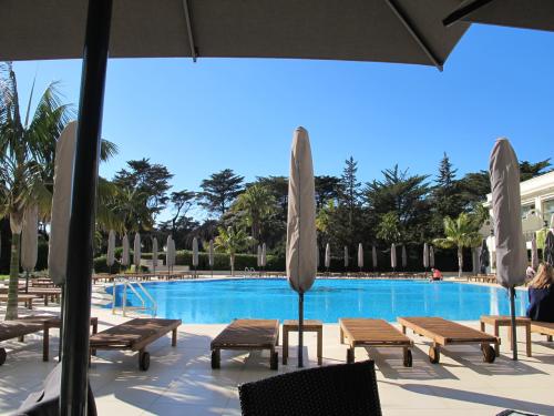 ... na piscina