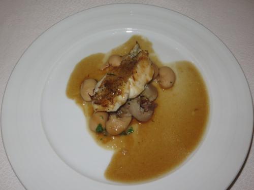 Garoupa, Pezinhos de Porco, Rag&ocirc;ut de Feijocas, Infus&atilde;o Fumada de Hortel&atilde; da Ribeira