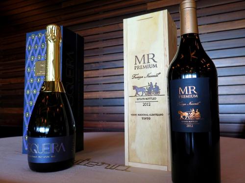 Ravasqueira Espumante Grande Reserva Ros&eacute; Brut Nature 2012 e MR Premium Touriga Nacional Tinto 2012