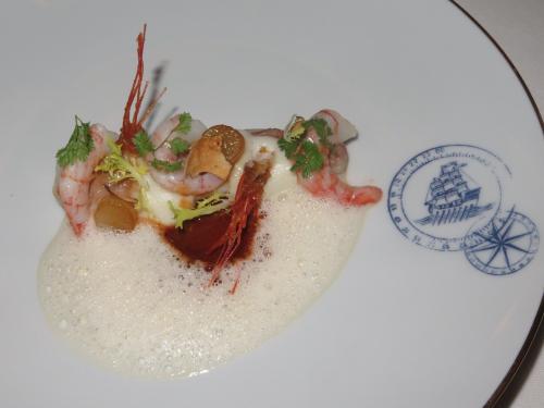 ‘Salmonete, gamba e raízes’ ‘Salmonete, gamba e raízes’